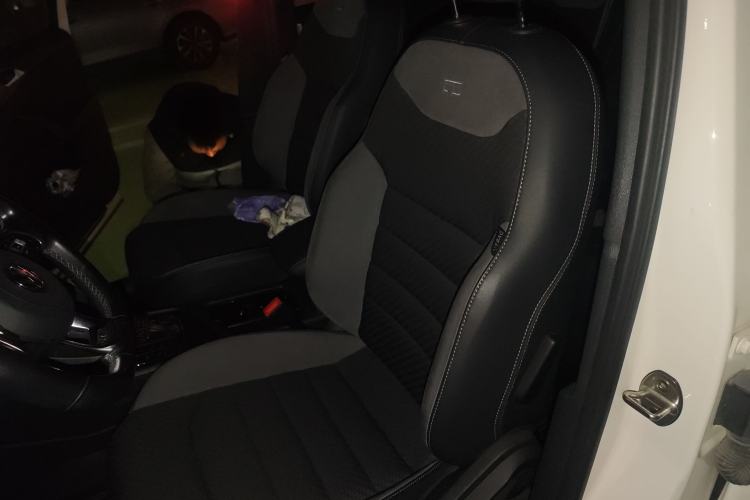 Used Volkswagen Tharu 2019 280TSI Two-Wheel Drive R-Line China V Standard Left Front Seat