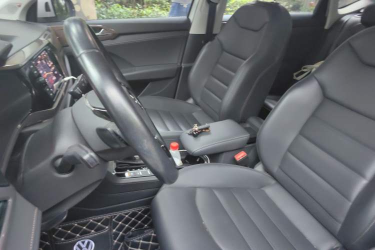 Used Volkswagen Tharu 2019 330TSI Four-Wheel Drive Flagship Model China VI Standard Left Front Seat