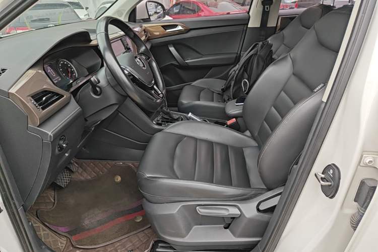 Used Volkswagen Tharu 2019 280TSI Two-Wheel Drive Comfort Edition China VI Standard Left Front Seat