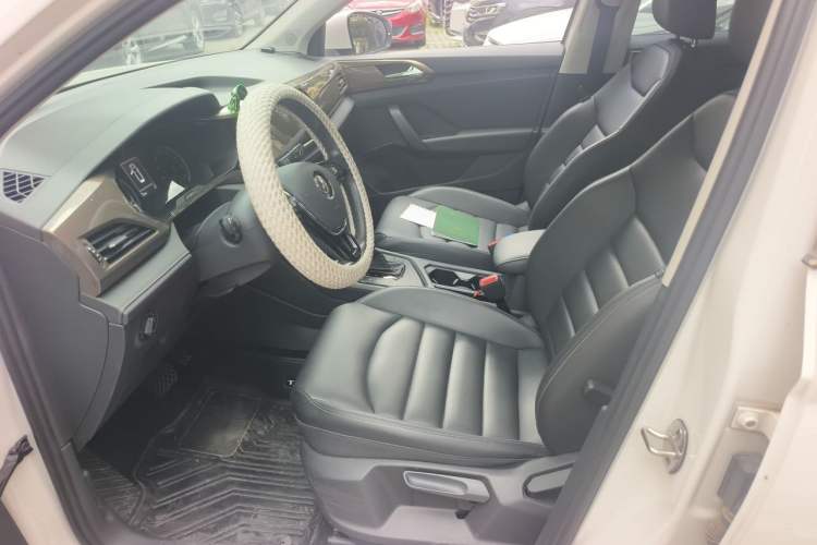 Used Volkswagen Tharu 2019 280TSI Two-Wheel Drive Comfort Edition China VI Standard Left Front Seat