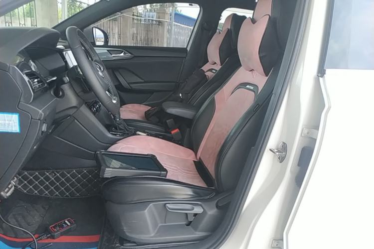 Used Volkswagen Tharu 2019 280TSI Two-Wheel Drive R-Line China VI Standard Left Front Seat