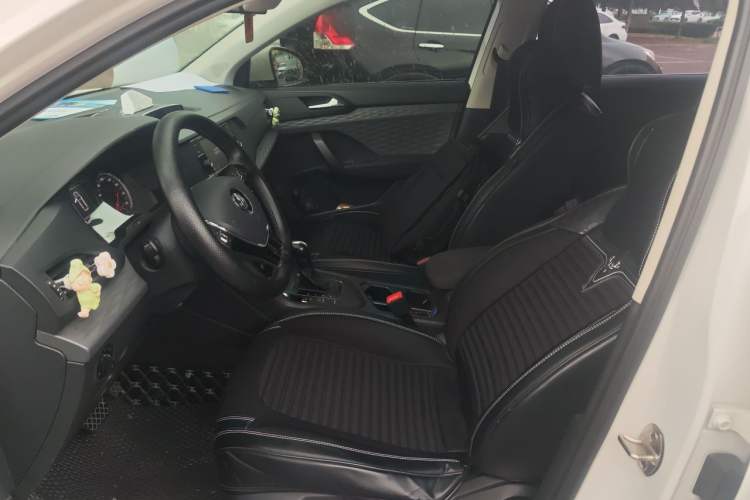 Used Volkswagen Tharu 2019 280TSI Two-Wheel Drive Trend Edition China VI Standard Left Front Seat