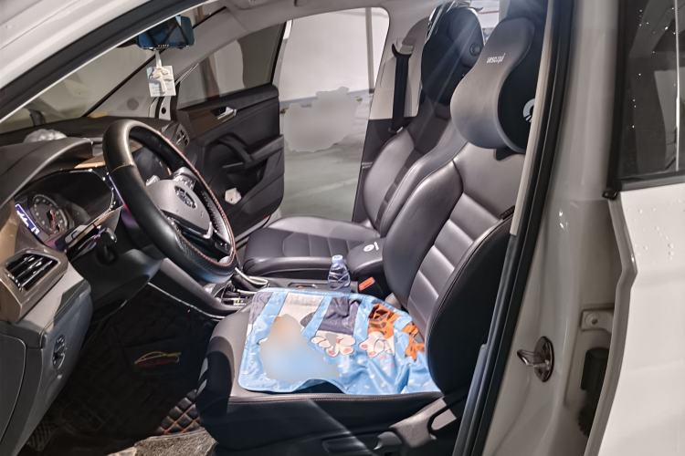 Used Volkswagen Tharu 2019 280TSI Two-Wheel Drive Comfort Edition China V Standard Left Front Seat