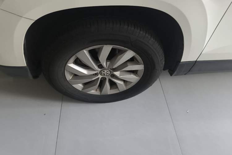 Used Volkswagen Tharu 2019 280TSI Two-Wheel Drive Trend Edition China VI Standard Left Front Wheel Hub