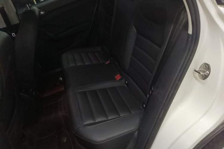 Used Volkswagen Tharu 2019 280TSI Two-Wheel Drive Luxury Version China VI Standard Left Rear Seat