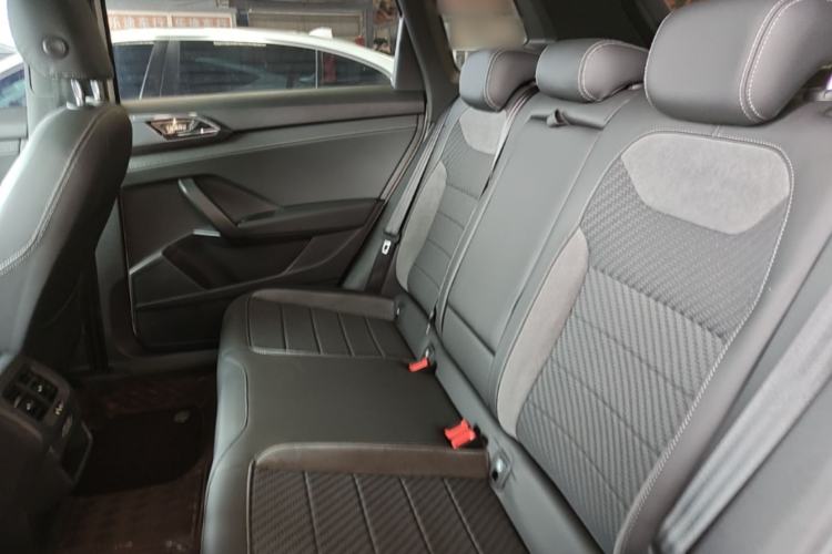 Used Volkswagen Tharu 2019 280TSI Two-Wheel Drive R-Line China VI Standard Left Rear Seat