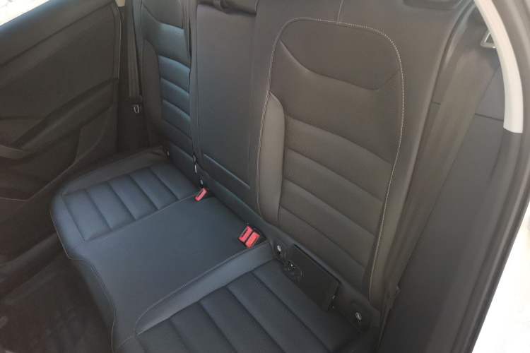 Used Volkswagen Tharu 2019 330TSI Four-Wheel Drive Flagship Model China VI Standard Left Rear Seat