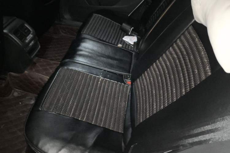 Used Volkswagen Tharu 2019 280TSI Two-Wheel Drive Flagship Version China VI Standard Left Rear Seat