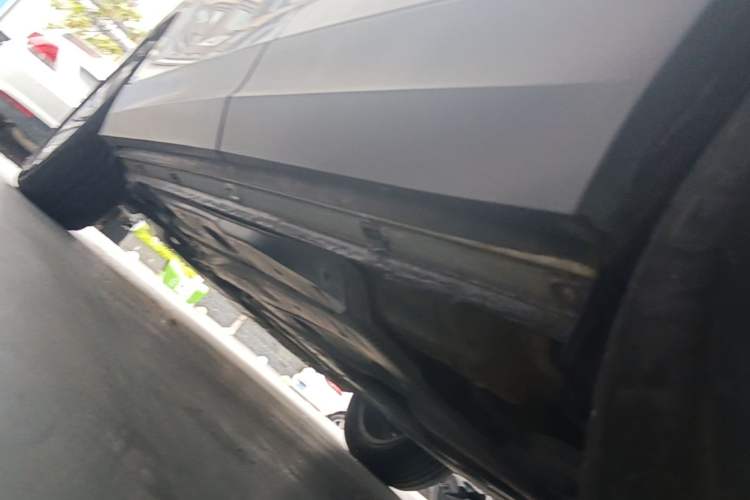 Used Volkswagen Tharu 2019 280TSI Two-Wheel Drive Comfort Edition China VI Standard Left Side Sill