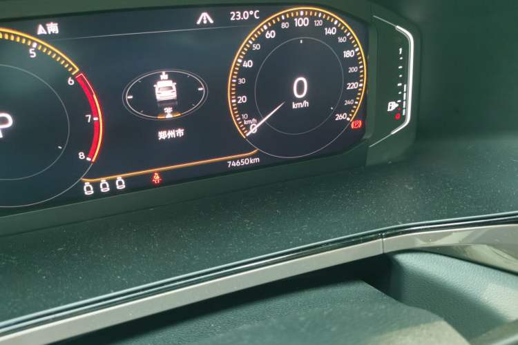 Used Volkswagen Tharu 2019 330TSI Four-Wheel Drive Flagship Model China VI Standard Odometer Close Up