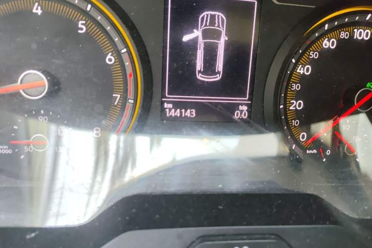 Used Volkswagen Tharu 2019 280TSI Two-Wheel Drive Comfort Edition China VI Standard Odometer Close Up
