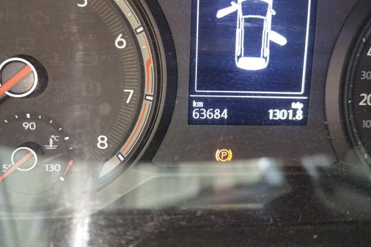 Used Volkswagen Tharu 2019 330TSI Four-Wheel Drive Luxury Edition China VI Standard Odometer Close Up