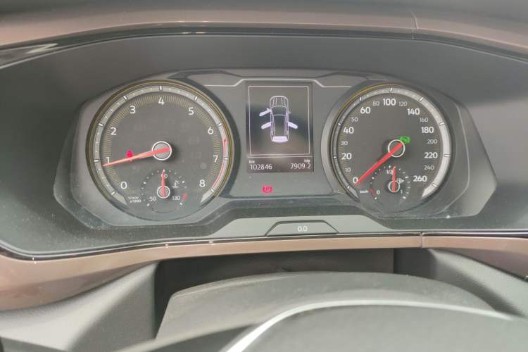 Used Volkswagen Tharu 2019 280TSI Two-Wheel Drive Comfort Edition China VI Standard Odometer Close Up