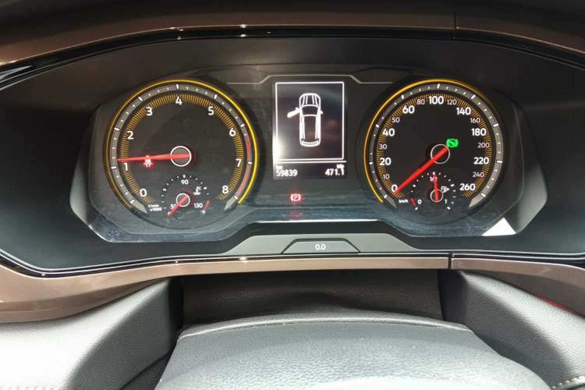 Used Volkswagen Tharu 2019 280TSI Two-Wheel Drive Luxury Version China VI Standard Odometer Close Up