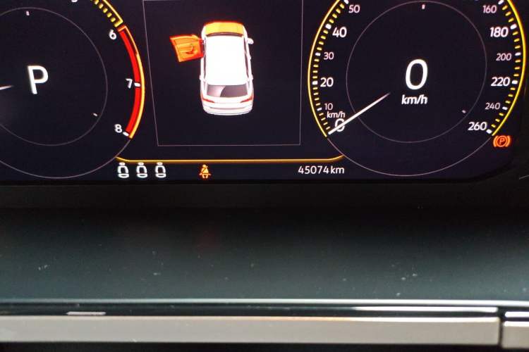 Used Volkswagen Tharu 2019 280TSI Two-Wheel Drive Flagship Edition China V Standard Odometer Close Up