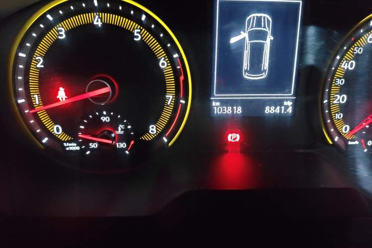 Used Volkswagen Tharu 2019 330TSI Four-Wheel Drive Luxury Edition China VI Standard Odometer Close Up