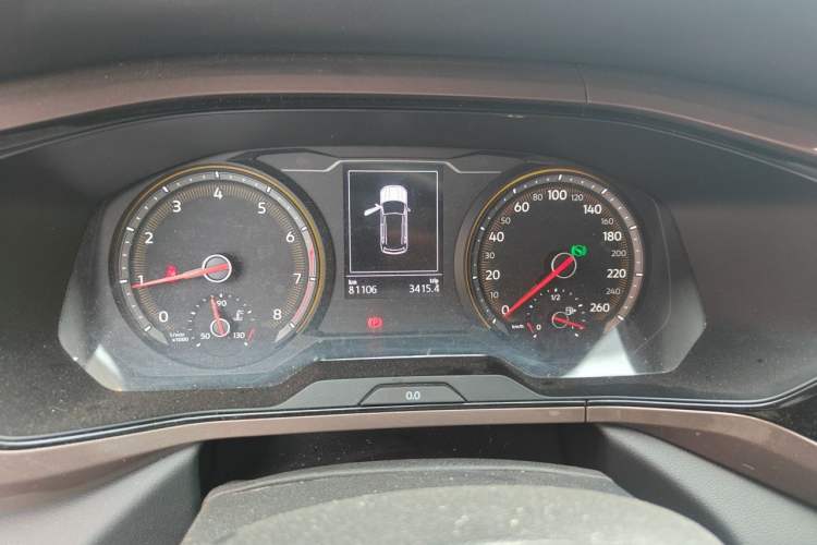 Used Volkswagen Tharu 2019 280TSI Two-Wheel Drive Comfort Edition China VI Standard Odometer Close Up