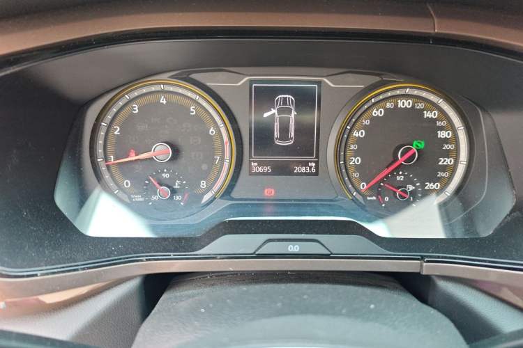 Used Volkswagen Tharu 2019 280TSI Two-Wheel Drive Comfort Edition China VI Standard Odometer Close Up