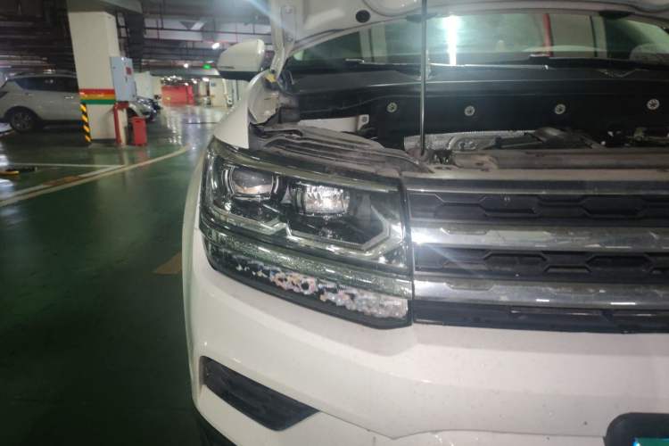 Used Volkswagen Tharu 2019 280TSI Two-Wheel Drive Luxury Version China VI Standard Right Front Headlight