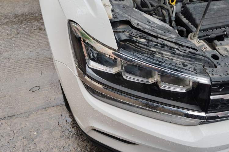 Used Volkswagen Tharu 2019 280TSI Two-Wheel Drive Comfort Edition China VI Standard Right Front Headlight