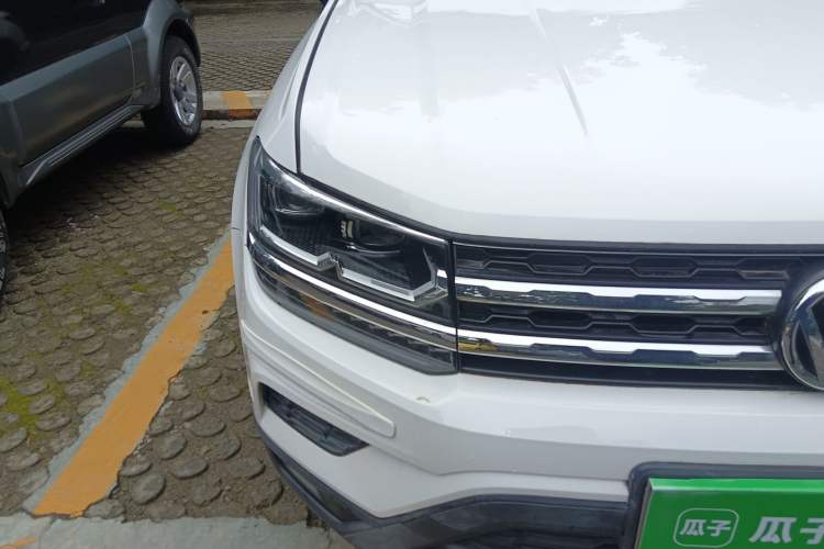 Used Volkswagen Tharu 2019 280TSI Two-Wheel Drive Luxury Version China VI Standard Right Front Headlight