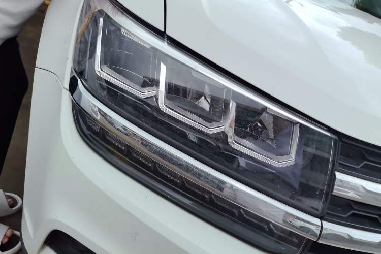 Used Volkswagen Tharu 2019 280TSI Two-Wheel Drive Comfort Edition China VI Standard Right Front Headlight