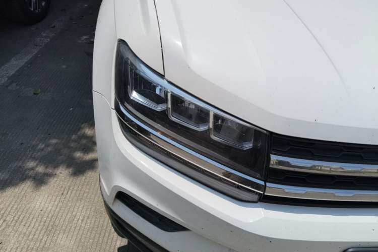 Used Volkswagen Tharu 2019 280TSI Two-Wheel Drive Comfort Edition China V Standard Right Front Headlight