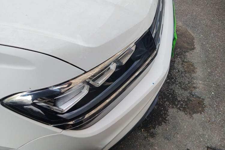Used Volkswagen Tharu 2019 280TSI Two-Wheel Drive Comfort Edition China VI Standard Right Front Headlight
