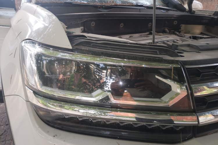 Used Volkswagen Tharu 2019 330TSI Four-Wheel Drive Flagship Model China VI Standard Right Front Headlight