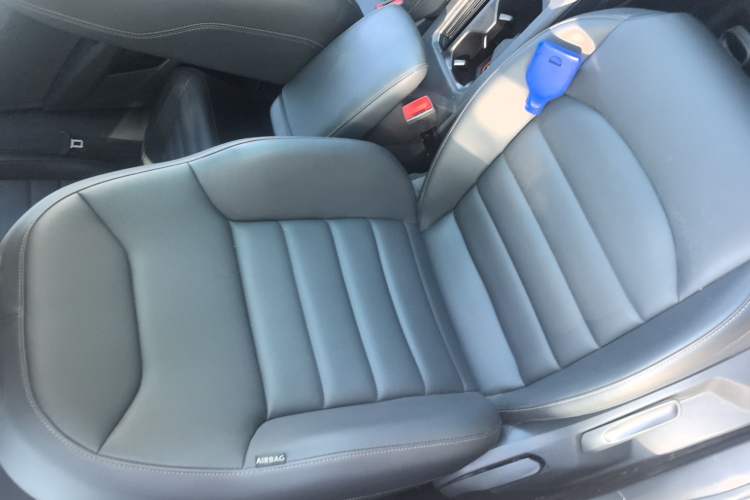 Used Volkswagen Tharu 2019 280TSI Two-Wheel Drive Luxury Edition China V Standard Right Front Seat