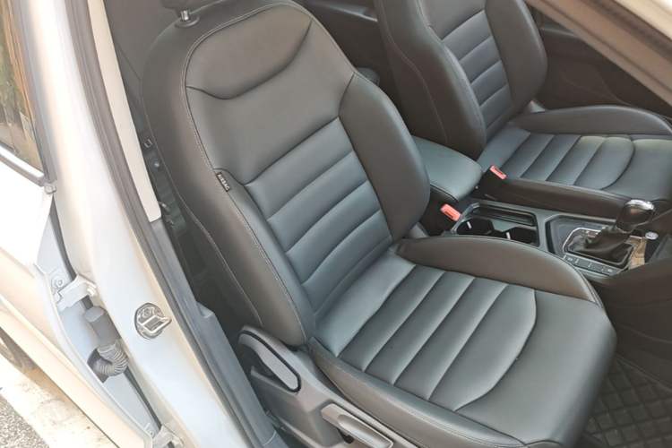 Used Volkswagen Tharu 2019 280TSI Two-Wheel Drive Comfort Edition China VI Standard Right Front Seat