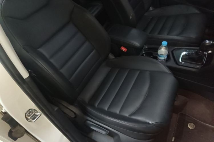 Used Volkswagen Tharu 2019 280TSI Two-Wheel Drive Luxury Version China VI Standard Right Front Seat