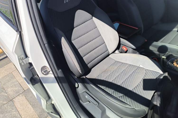Used Volkswagen Tharu 2019 280TSI Two-Wheel Drive R-Line China V Standard Right Front Seat