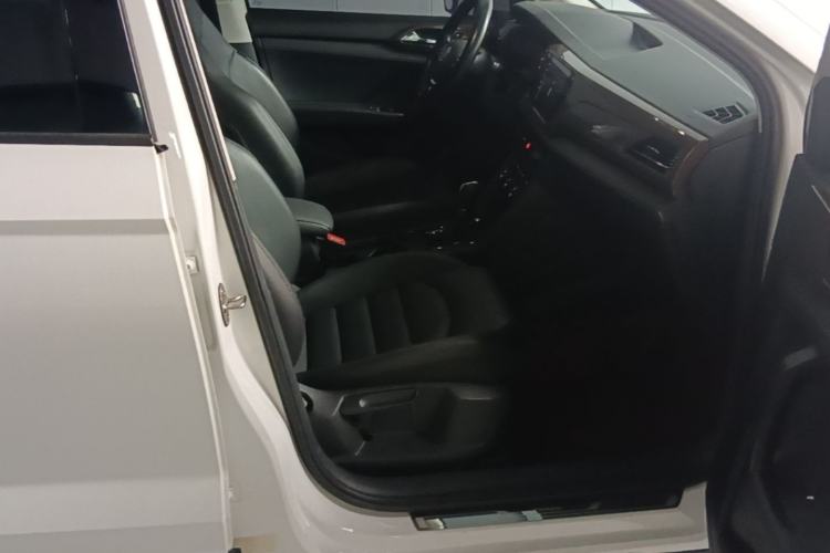 Used Volkswagen Tharu 2019 280TSI Two-Wheel Drive Comfort Edition China VI Standard Right Front Seat