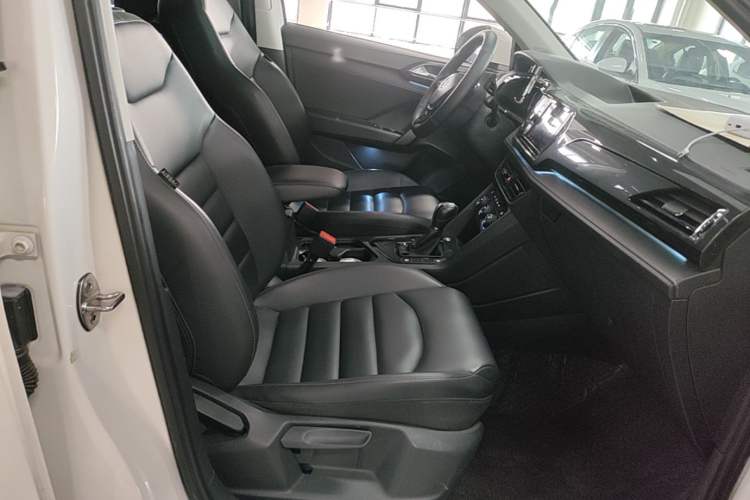 Used Volkswagen Tharu 2019 280TSI Two-Wheel Drive Comfort Edition China VI Standard Right Front Seat
