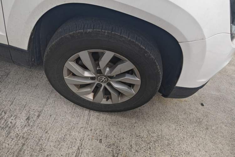 Used Volkswagen Tharu 2019 280TSI Two-Wheel-Drive Trend Edition China V Standard Right Front Wheel Hub