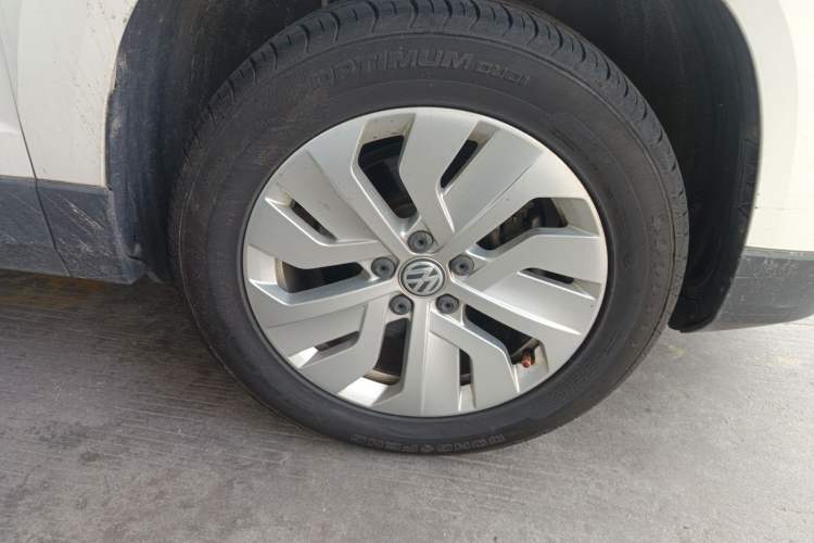 Used Volkswagen Tharu 2019 280TSI Two-Wheel Drive Comfort Edition China VI Standard Right Front Wheel Hub