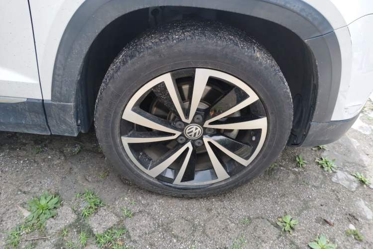 Used Volkswagen Tharu 2019 330TSI Four-Wheel Drive Luxury Edition China VI Standard Right Front Wheel Hub