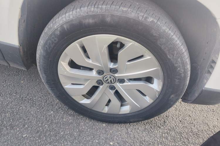 Used Volkswagen Tharu 2019 280TSI Two-Wheel Drive Comfort Edition China VI Standard Right Front Wheel Hub