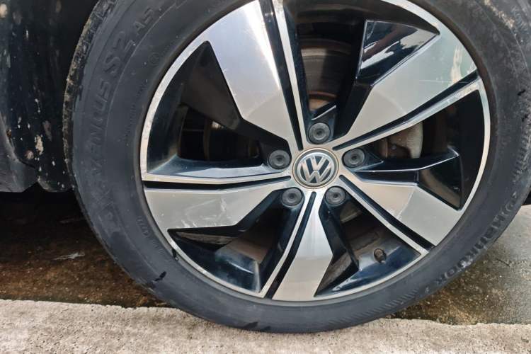 Used Volkswagen Tharu 2019 280TSI Two-Wheel Drive Comfort Edition China V Standard Right Front Wheel Hub
