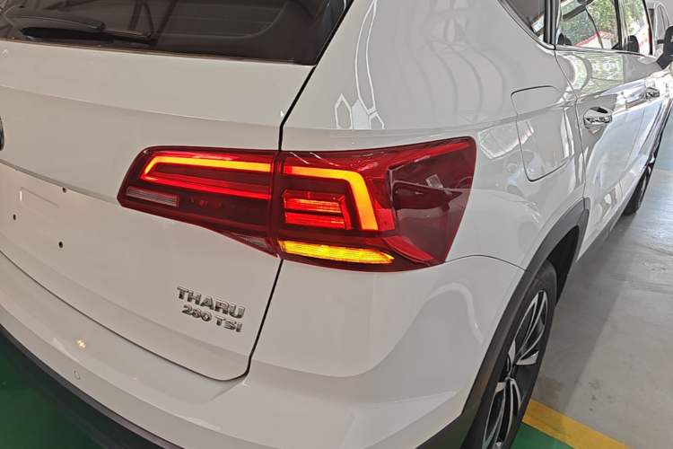 Used Volkswagen Tharu 2019 280TSI Two-Wheel Drive Luxury Version China VI Standard Right Rear Taillight