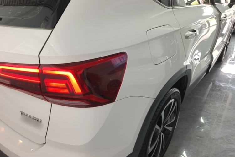 Used Volkswagen Tharu 2019 280TSI Two-Wheel Drive Luxury Version China VI Standard Right Rear Taillight