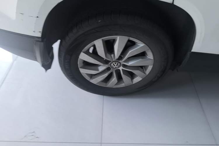 Used Volkswagen Tharu 2019 280TSI Two-Wheel Drive Trend Edition China VI Standard Right Rear Wheel Hub