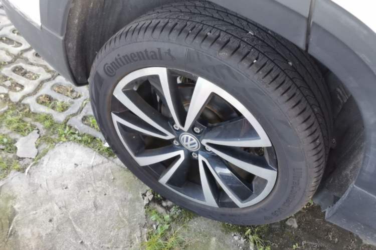 Used Volkswagen Tharu 2019 330TSI Four-Wheel Drive Luxury Edition China VI Standard Right Rear Wheel Hub