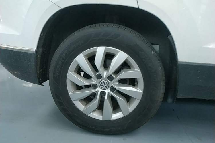 Used Volkswagen Tharu 2019 280TSI Two-Wheel Drive Trend Edition China VI Standard Right Rear Wheel Hub