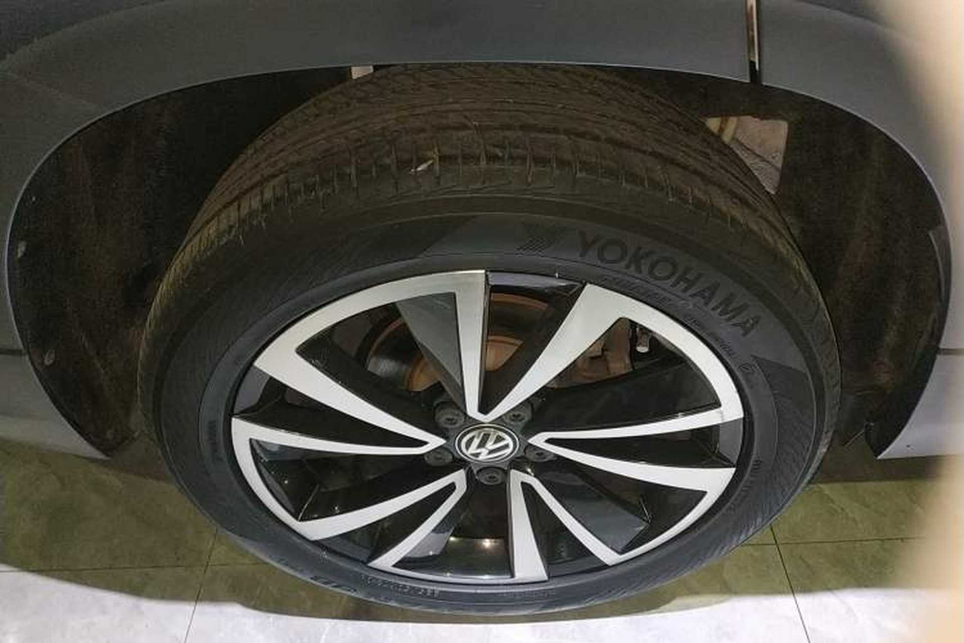 Used Volkswagen Tharu 2019 280TSI Two-Wheel Drive Luxury Version China VI Standard Right Rear Wheel Hub