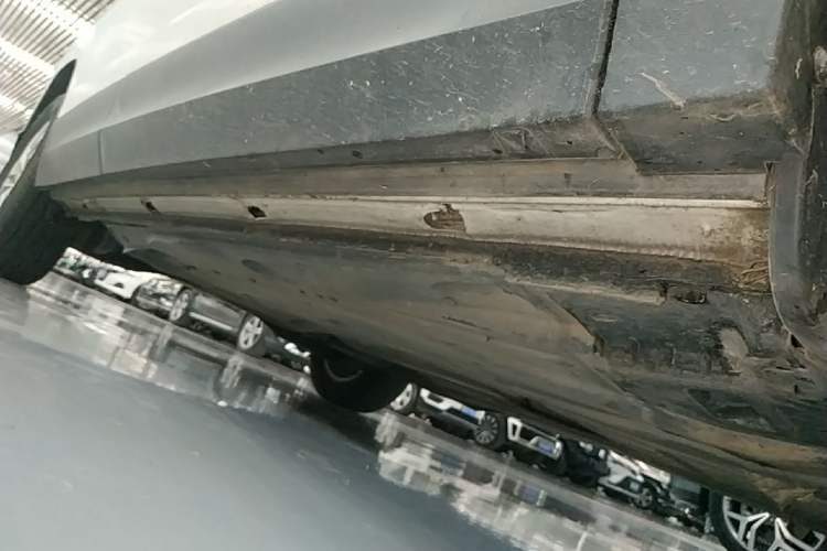 Used Volkswagen Tharu 2019 280TSI Two-Wheel Drive Trend Edition China VI Standard Right Side Sill