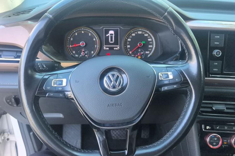 Used Volkswagen Tharu 2019 280TSI Two-Wheel Drive Luxury Edition China V Standard Steering Wheel