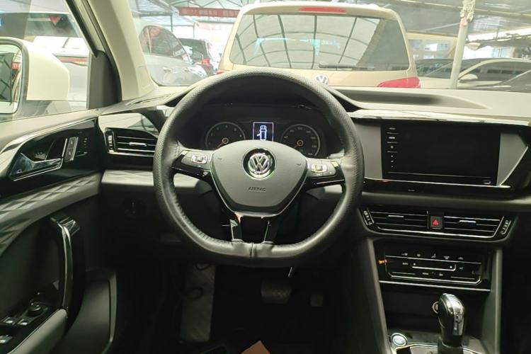 Used Volkswagen Tharu 2019 280TSI Two-Wheel Drive Trend Edition China VI Standard Steering Wheel