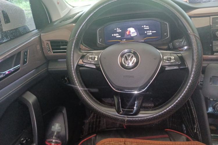 Used Volkswagen Tharu 2019 330TSI Four-Wheel Drive Flagship Model China VI Standard Steering Wheel